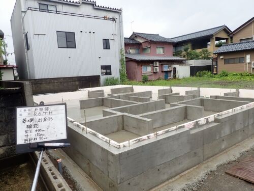 ��b�o���^�̊m�F�B�f�M�ނ␡�@���m�F���܂��B